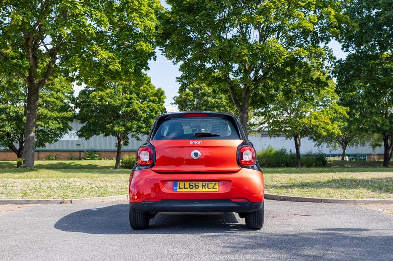 SMART FORFOUR