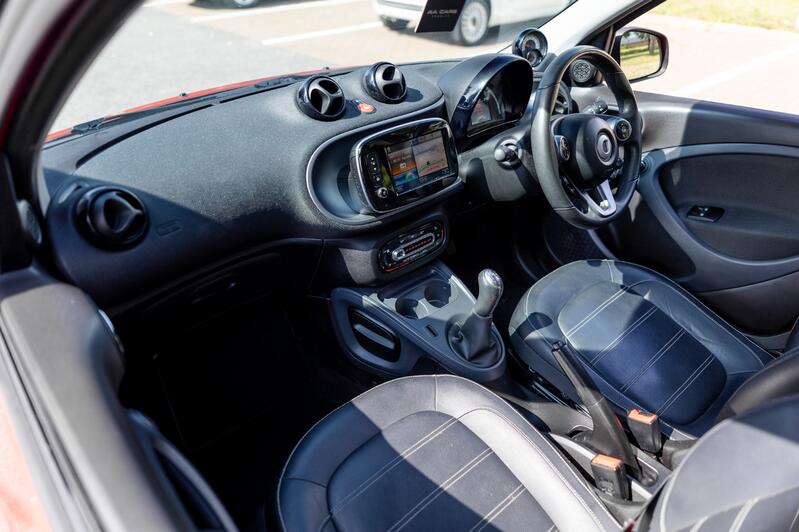 SMART FORFOUR