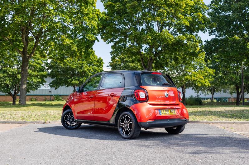SMART FORFOUR
