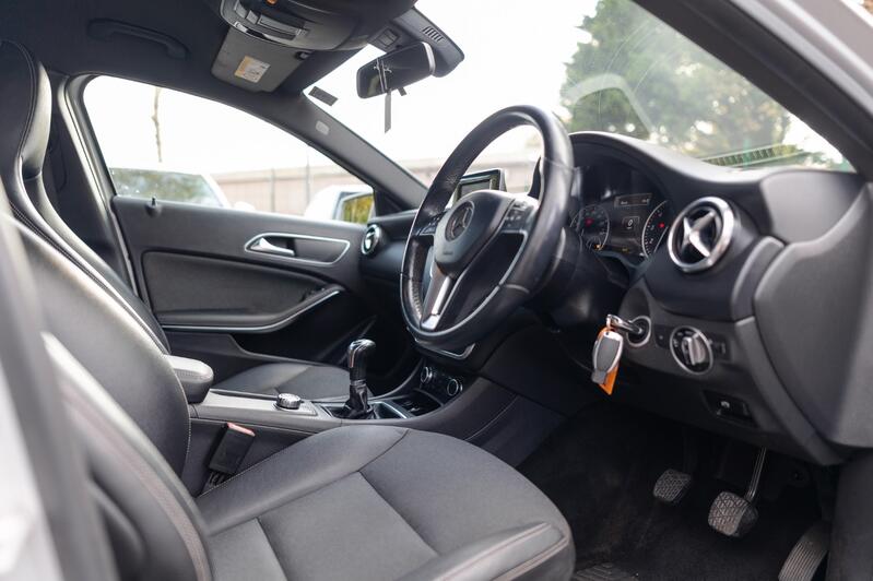 MERCEDES-BENZ A CLASS