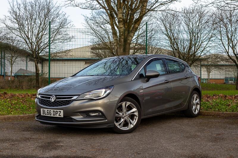 VAUXHALL ASTRA
