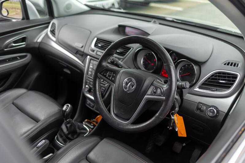 VAUXHALL MOKKA