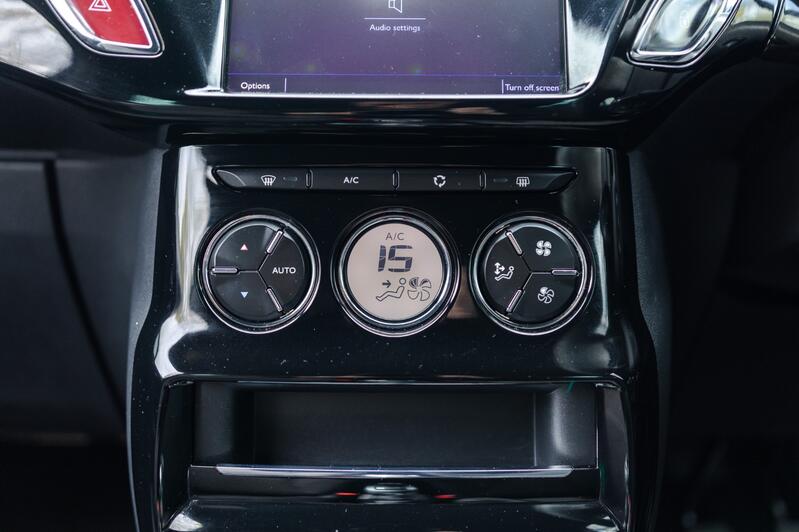 DS AUTOMOBILES DS 3