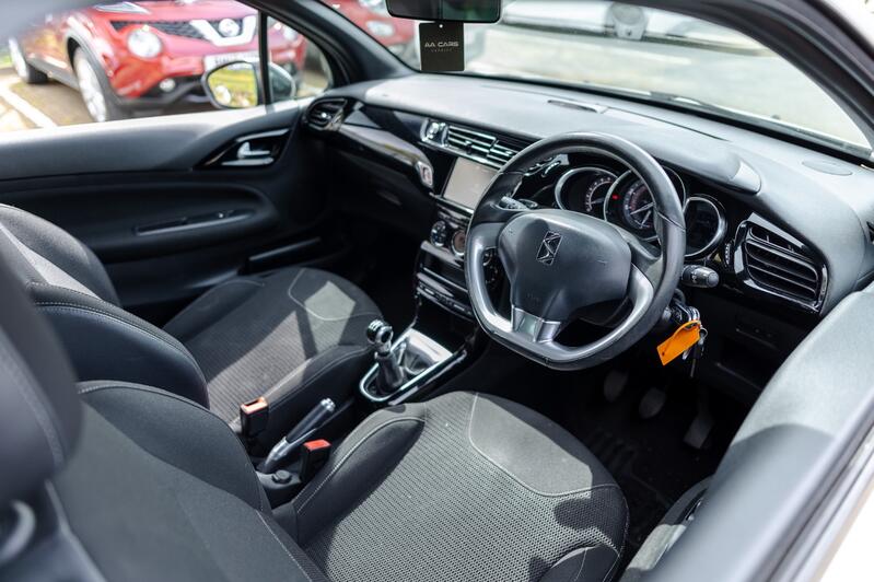 DS AUTOMOBILES DS 3