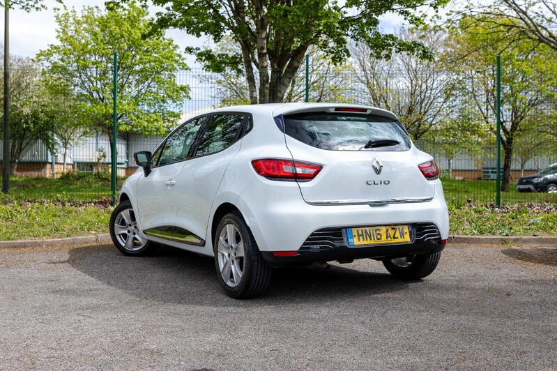 RENAULT CLIO