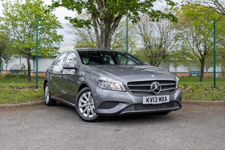 MERCEDES-BENZ